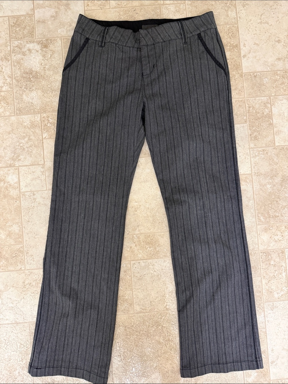 Horny Toad Men's Gray Pinstriped Dress Pants
